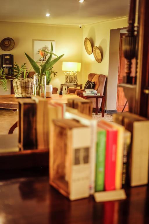 フロント・ロビー