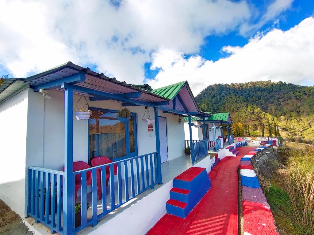 Banlekhi Cottages Mukteshwar — Hotel in Ladfora Talla