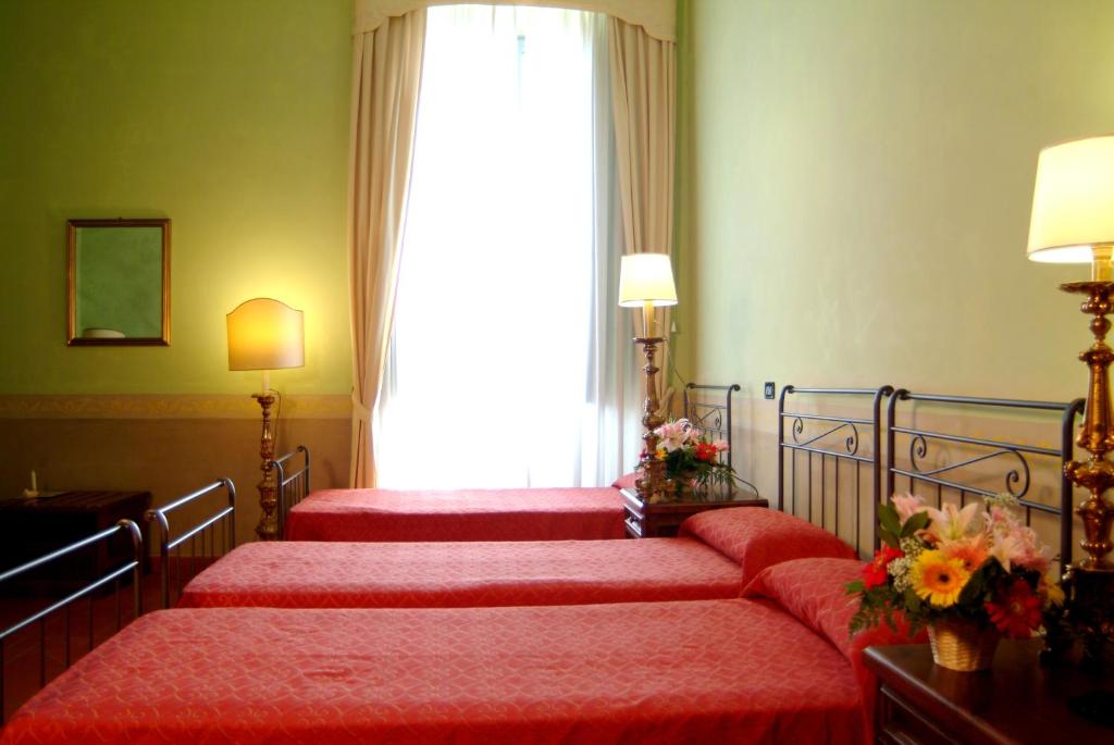 Domus Sessoriana — Hotel rooms in Rome, Lazio