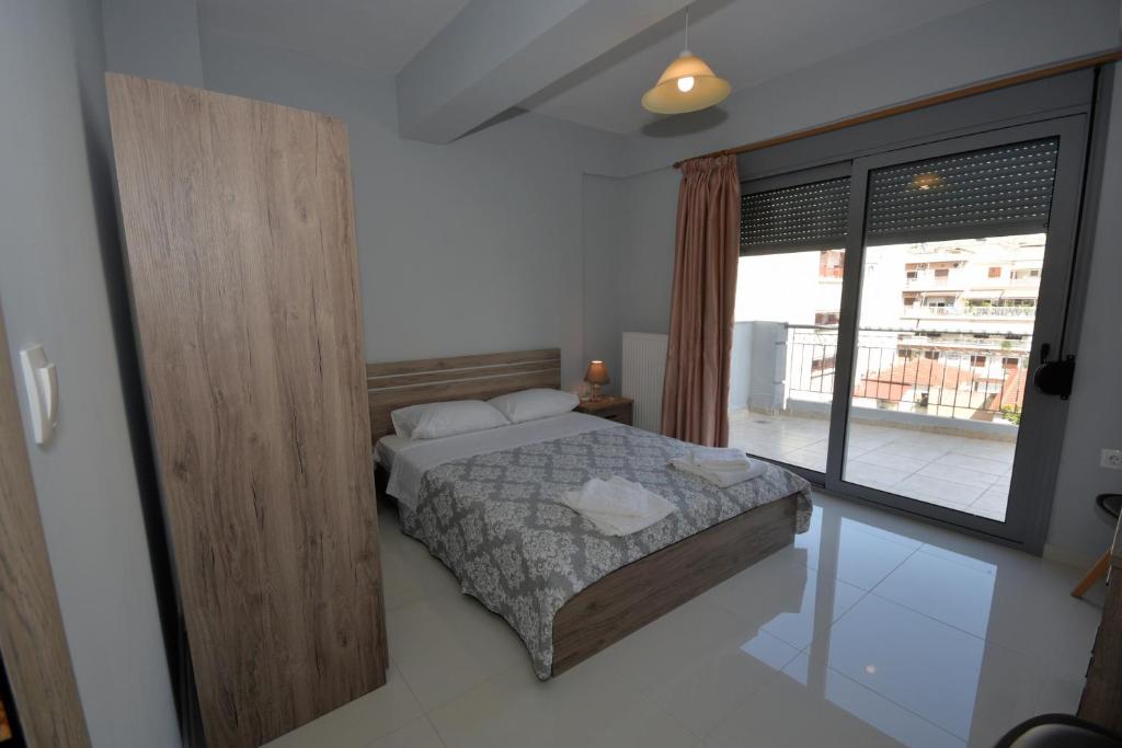 APOSTOLIAS APARTMENTS — Hotel in Volos