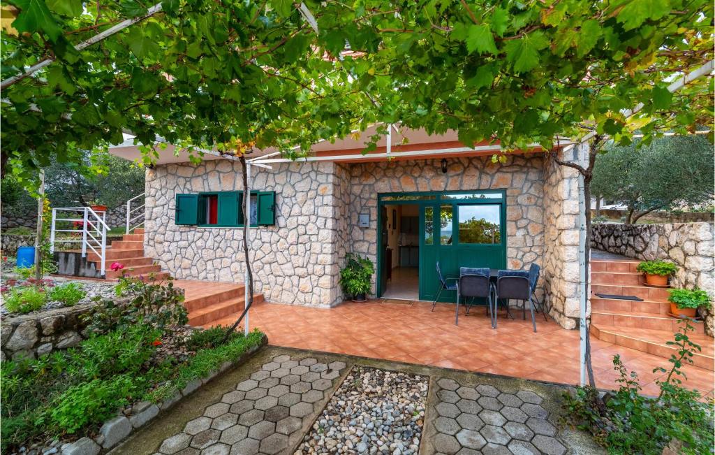 Amazing Apartment In Jasenice With Wifi, Jasenice