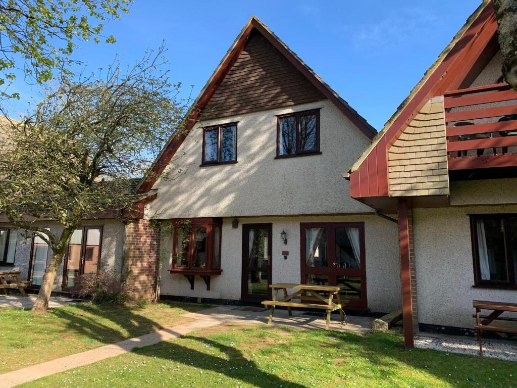 Charming & Spacious Holiday Home, Hayle