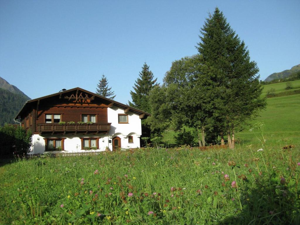 Apartment in Pettneu near St Anton Ski Slopes - 3