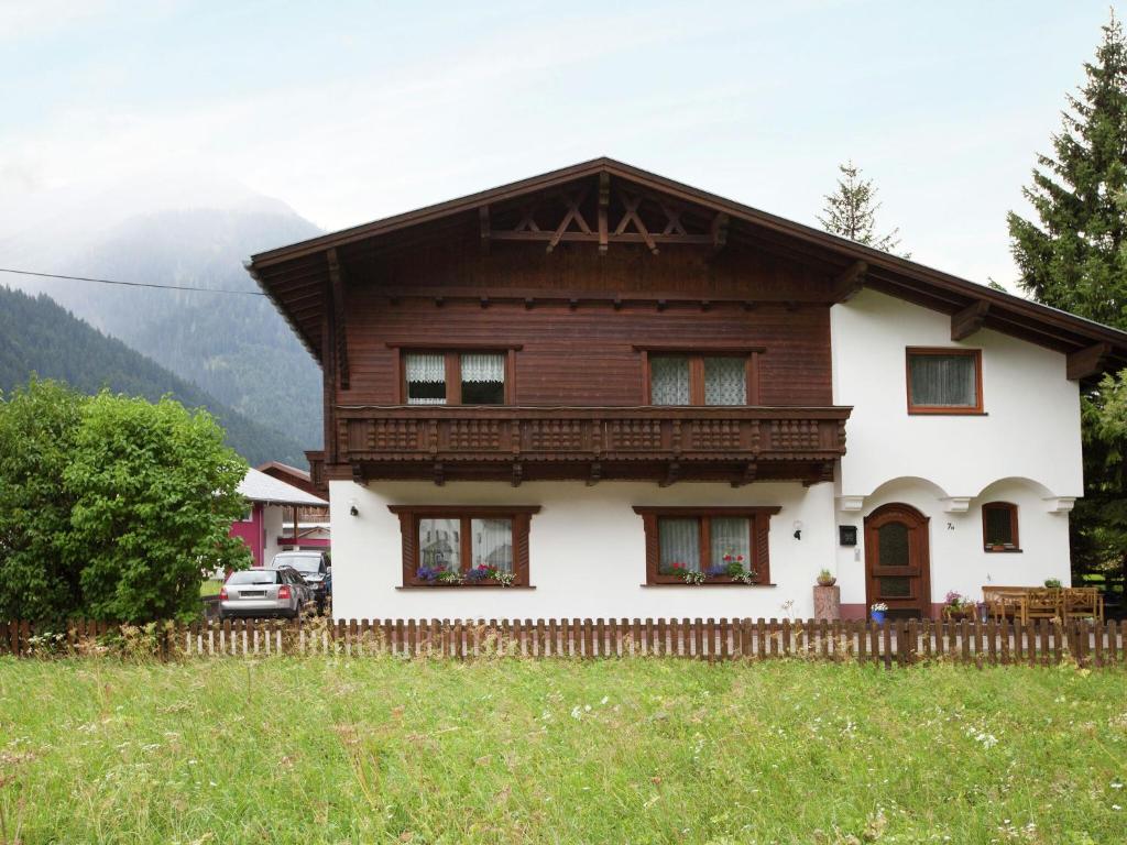 Apartment in Pettneu near St Anton Ski Slopes - 2