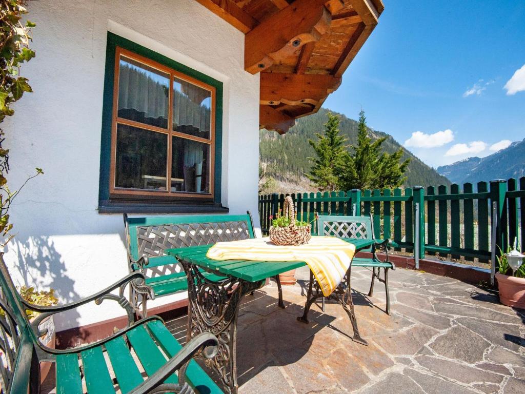 Apartment in Mayrhofen near Penkenbahn Cable Car - 4