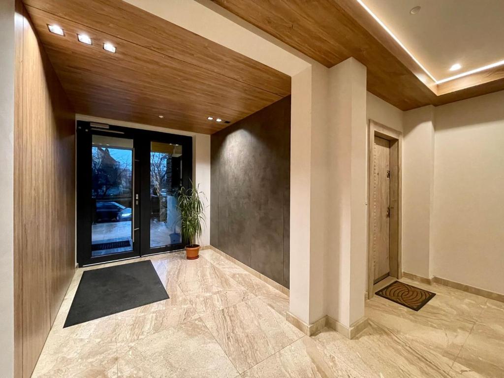 Lucky Residence photo