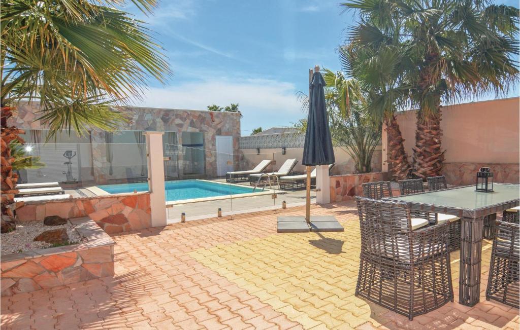 Nice Home In Le Grau D'agde - 3
