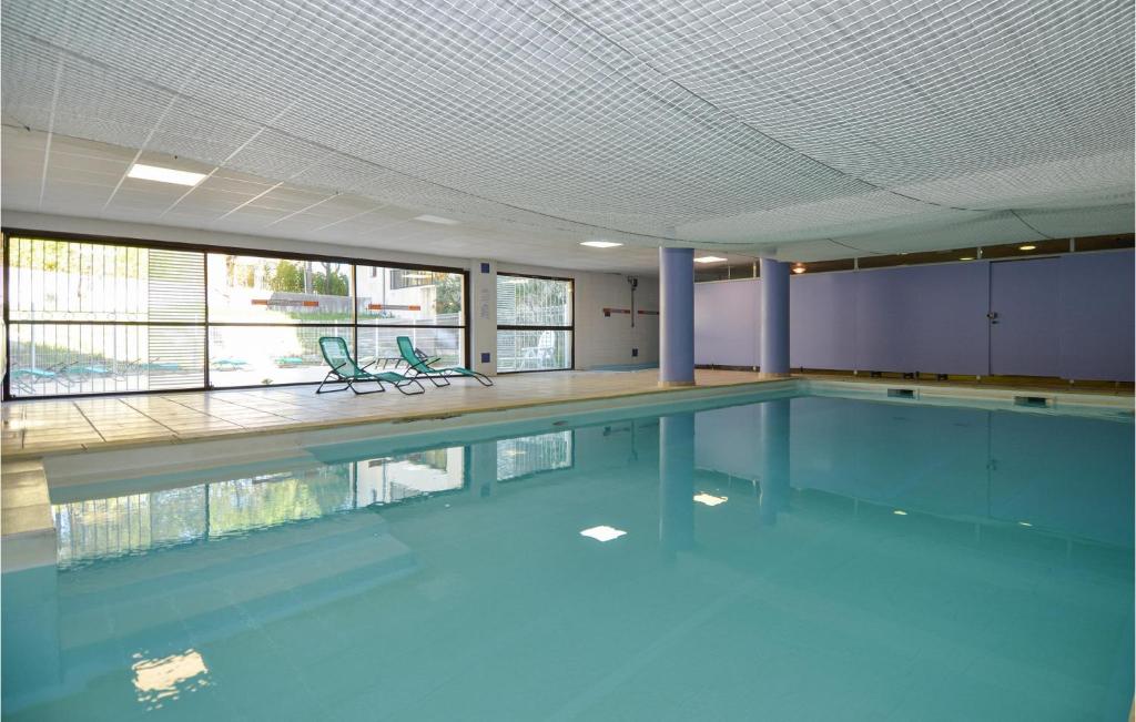 Awesome Apartment In Uzes With Wifi - 1