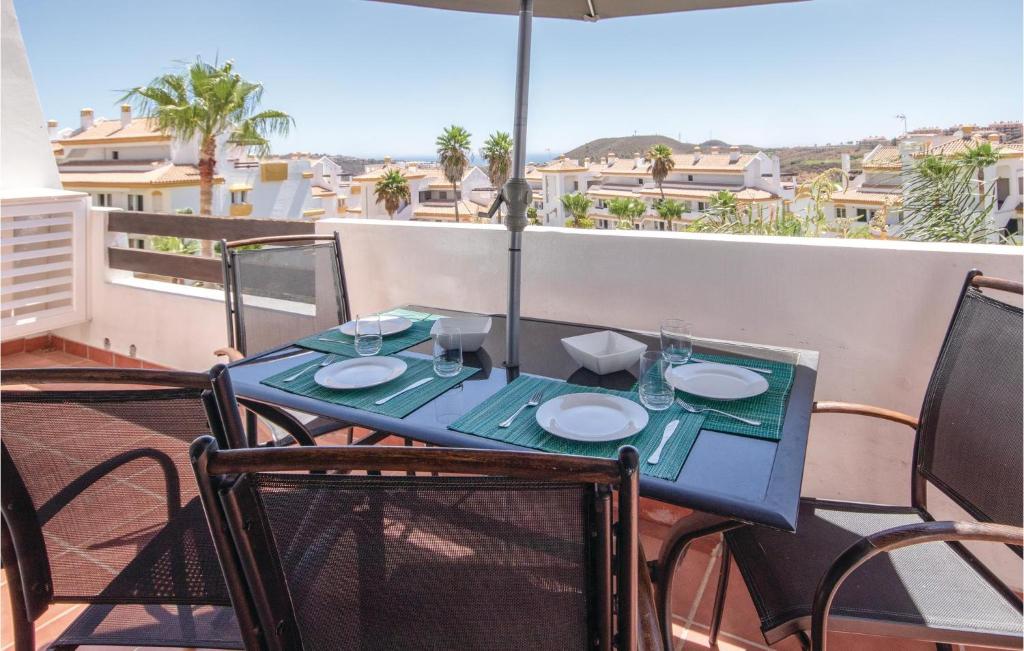 Lovely Apartment In Laguna De Mijas - 4