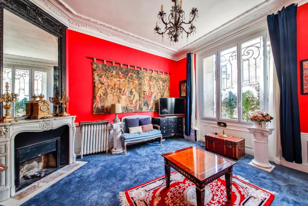 #Arc DeTriomphe #Trocadero #Style Haussmanien#AC - 3