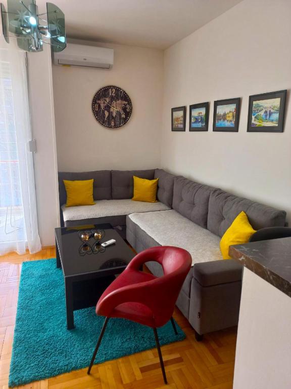 Agape C-52, Trebinje