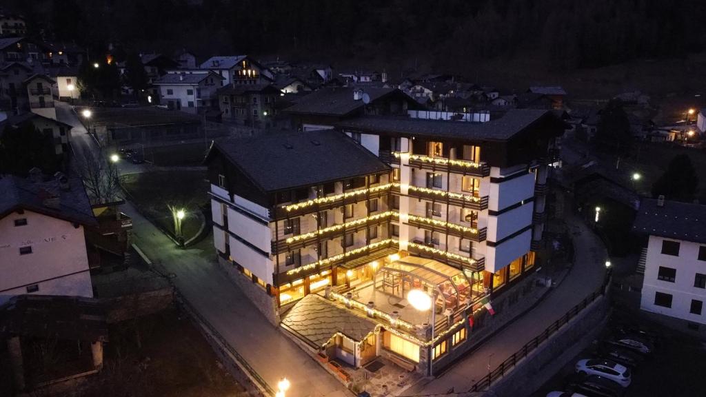 HG Hotel Italia - 2