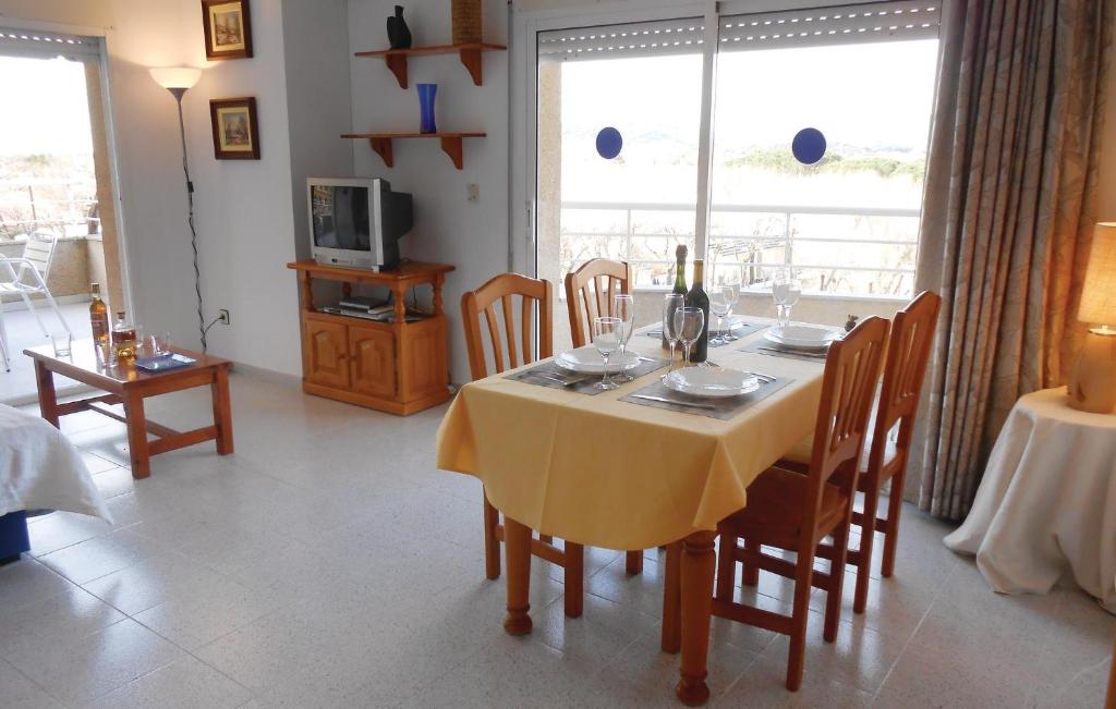 1 Bedroom Nice Apartment In Blanes - 5