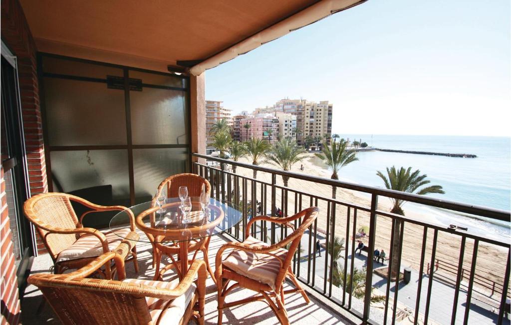Cozy Apartment In Torrevieja - 5