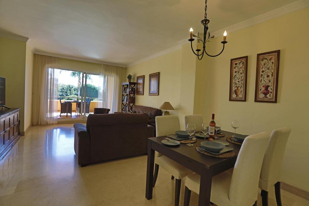 R6 Los Patios 2 bedroom - 5