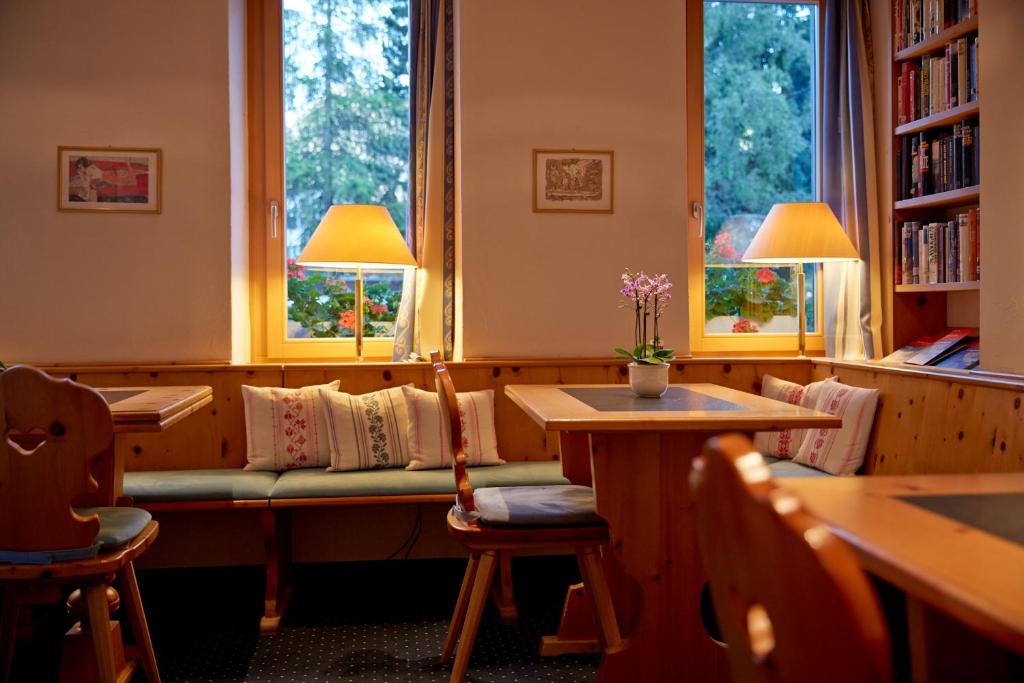 Casanna Hotel Davos City Center - 2
