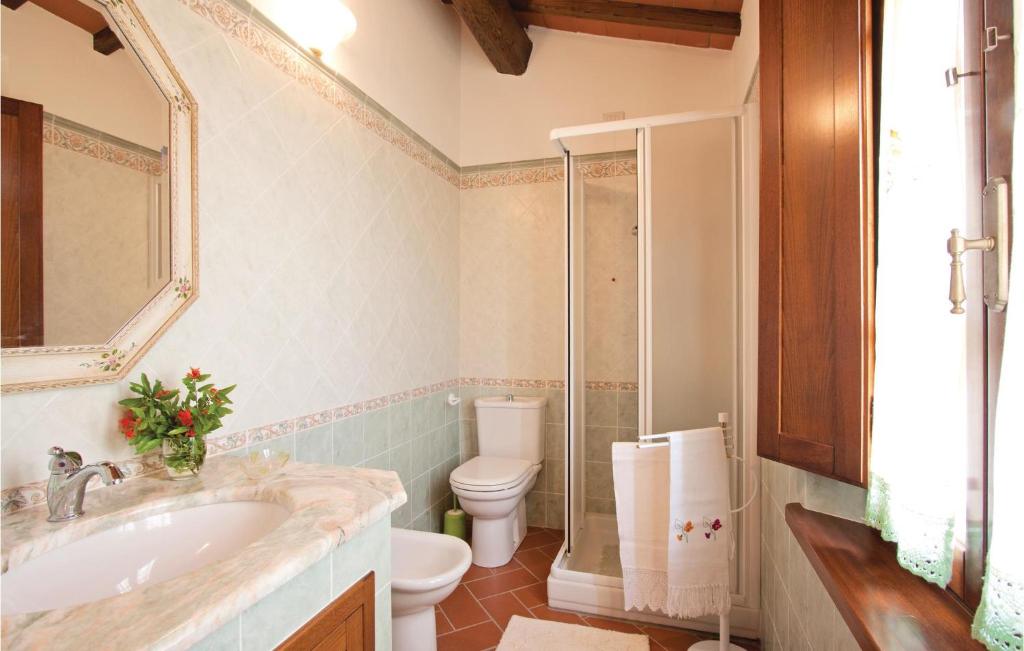 Awesome Home In Ponte Buggianese Pt With Wifi, Private Swimming Pool And Outdoor Swimming Pool photo