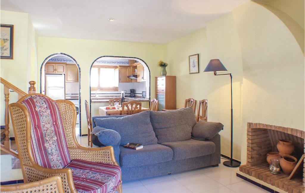 3 Bedroom Stunning Home In Gran Alacant - 2