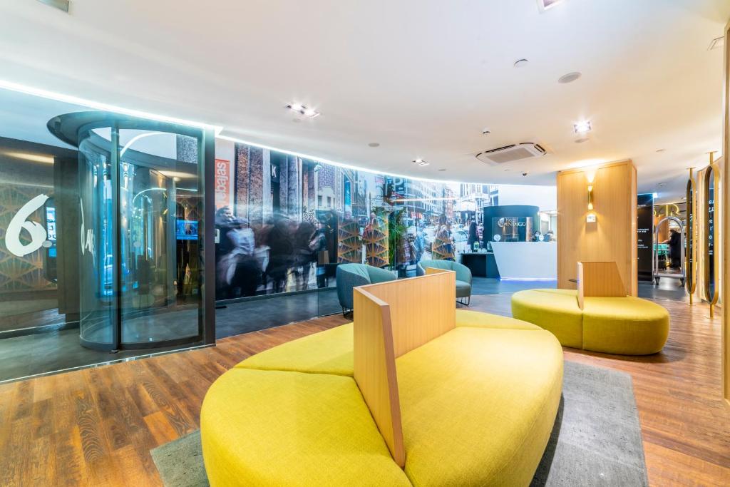Hotel Indigo Madrid - Gran Via photo