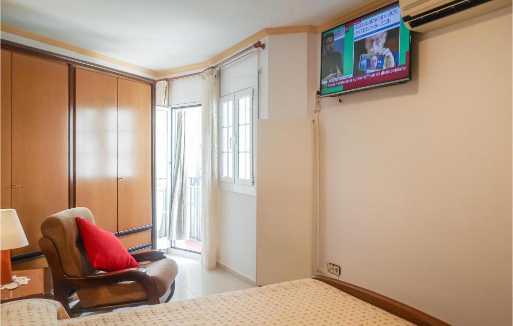 Pet Friendly Apartment In Tossa De Mar - 5