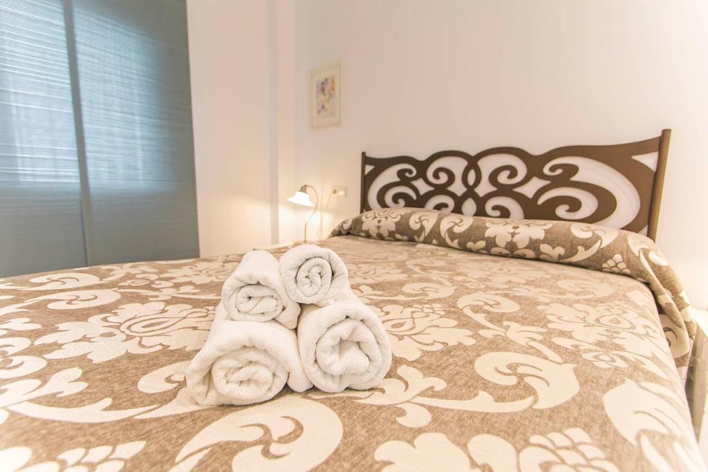 Carabeo 2 dorm Nerja photo