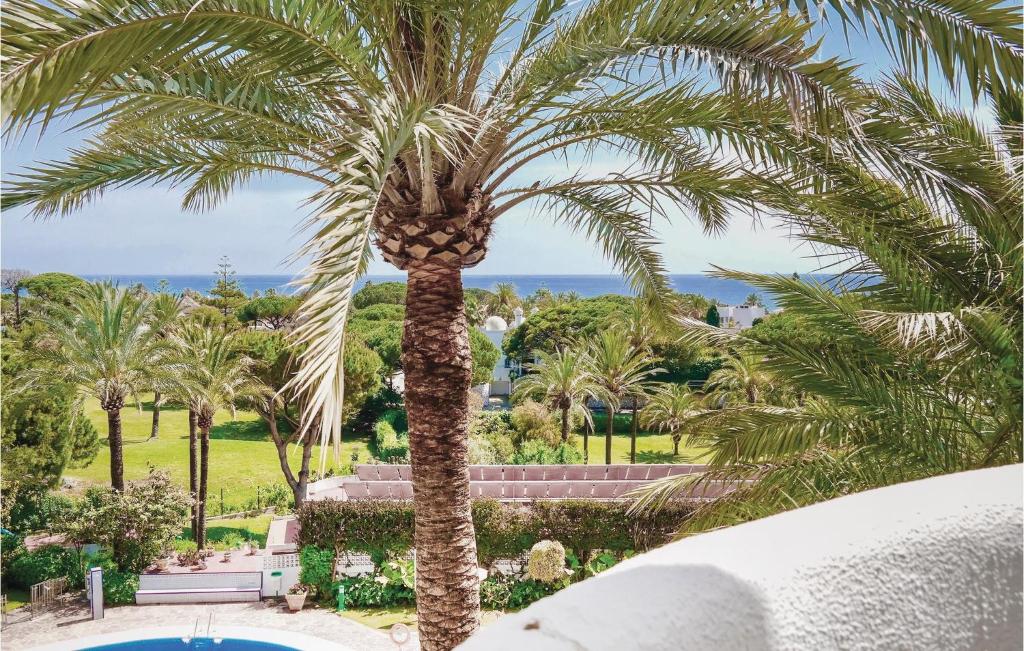 Lovely Apartment In Marbella With Swimming Pool - 5