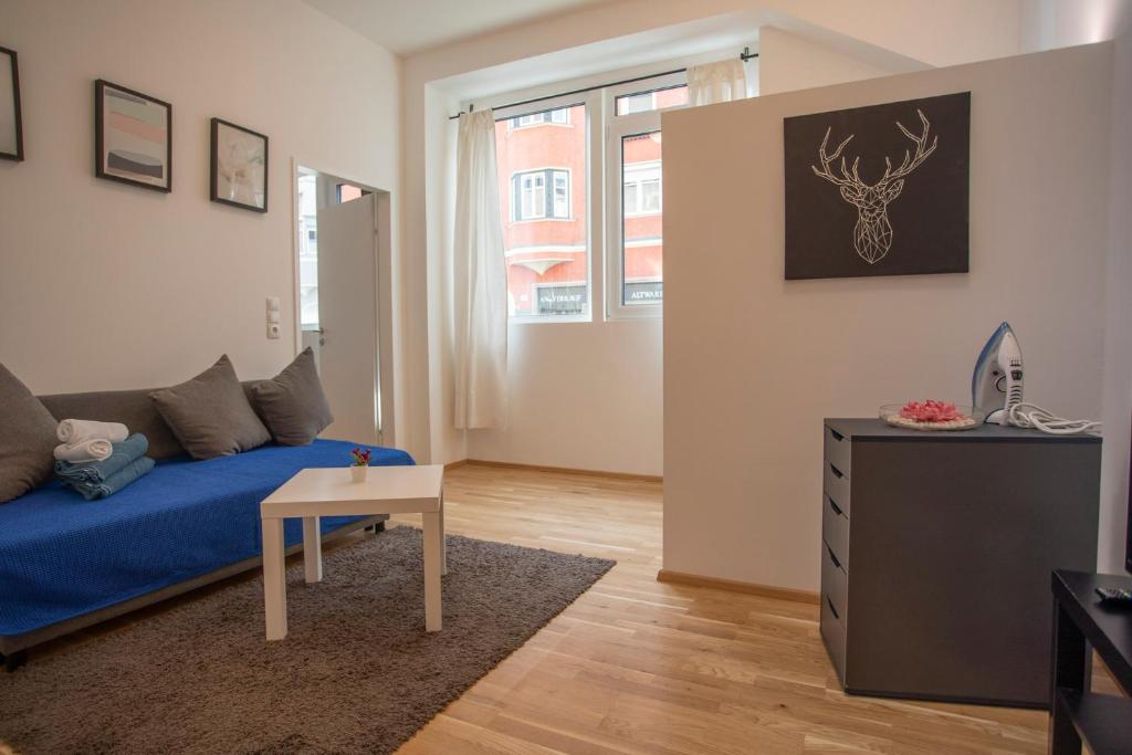 Cozy 1-bedroom apartment in Innsbruck Center photo