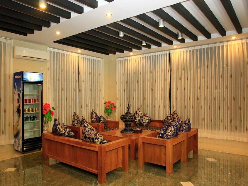 81 Hotel Inlay photo