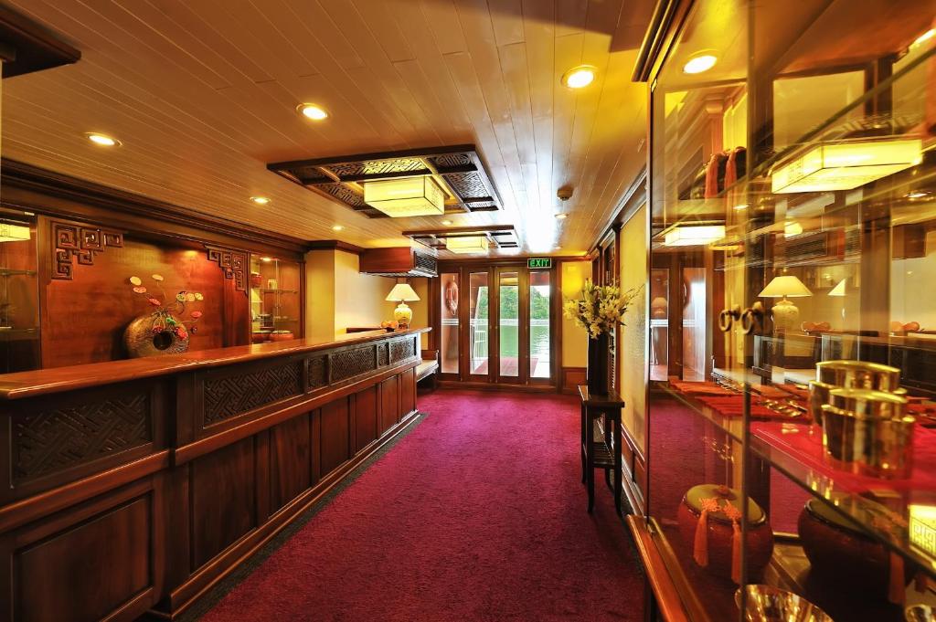 Paradise Peak Cruise Paradise Peak Cruise