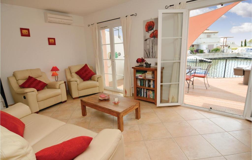 Charmante Maison À Aigues-Mortes Avec Vue Sur Mer - 2