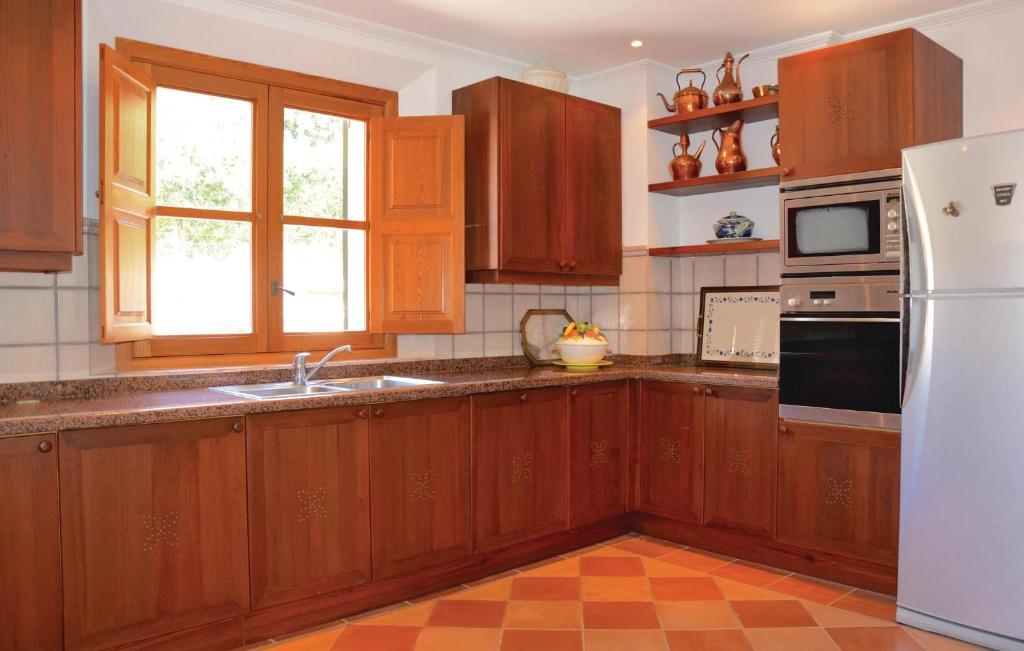 4 Bedroom Stunning Home In Fornalutx 전경