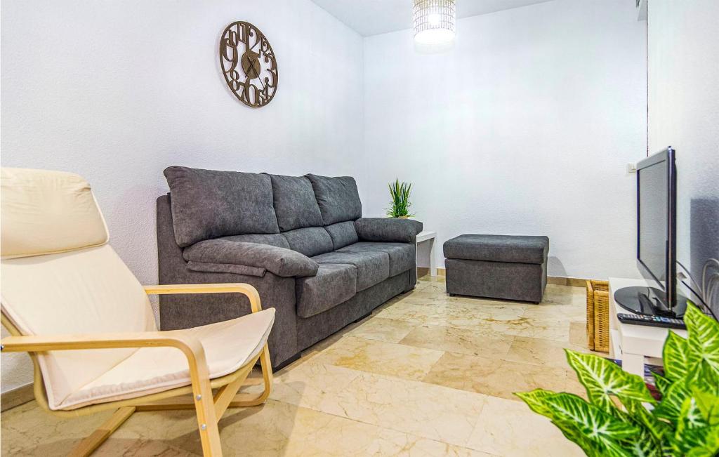 Nice apartment in Cordoba with 2 Bedrooms and WiFi photo