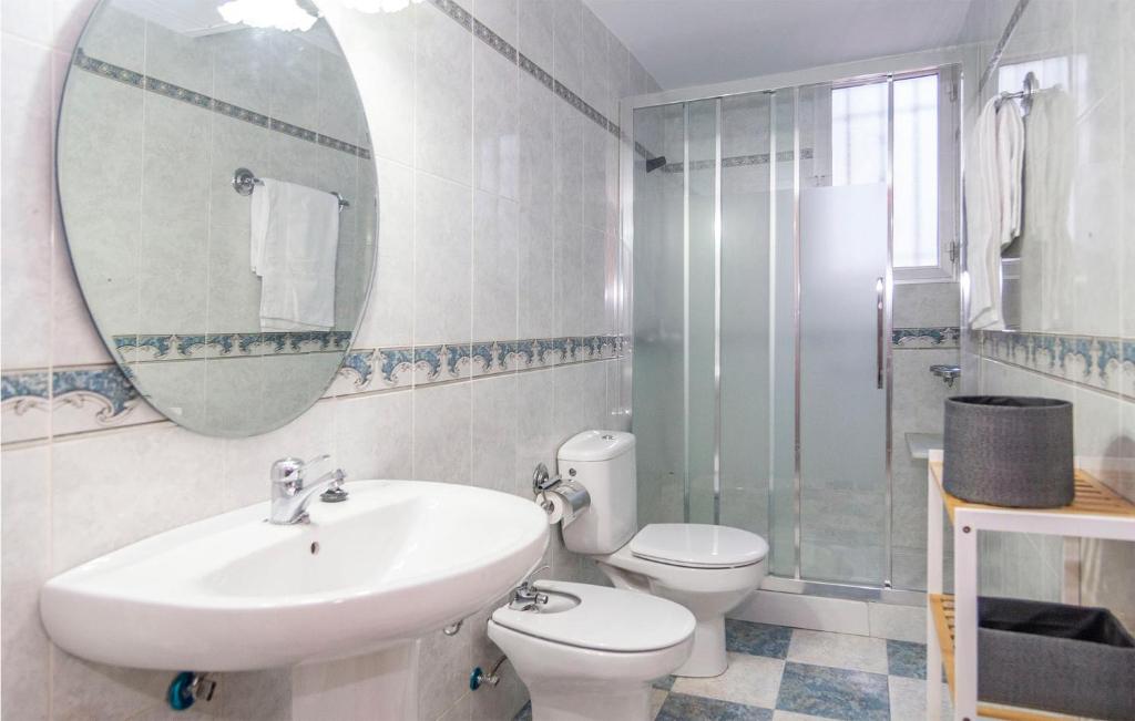 Nice apartment in Cordoba with 2 Bedrooms and WiFi photo