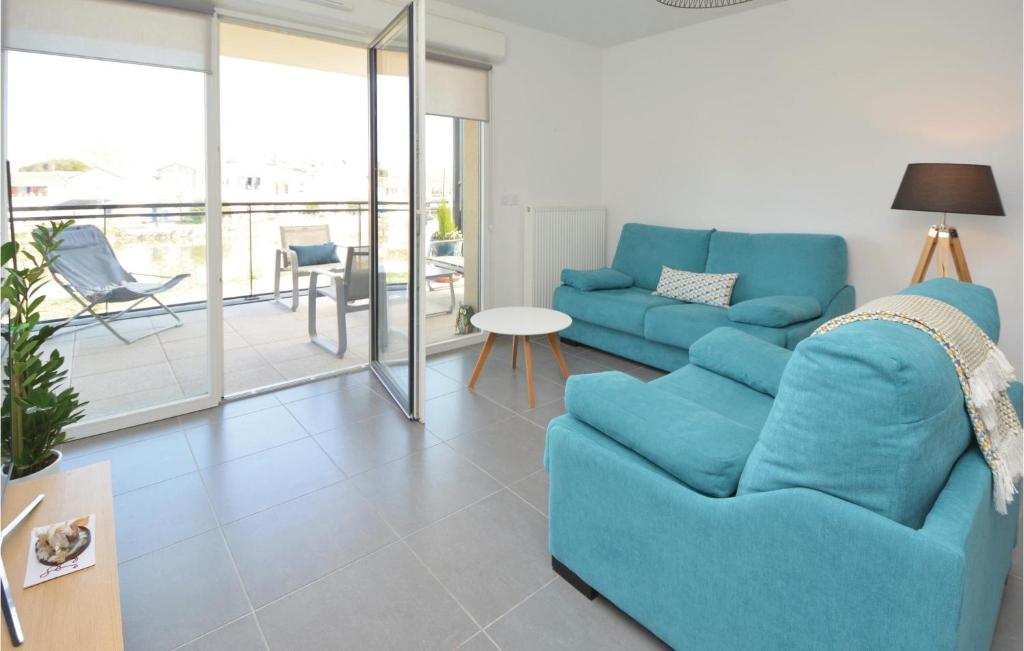 1 Bedroom Lovely Apartment In Aigues-Mortes - 3