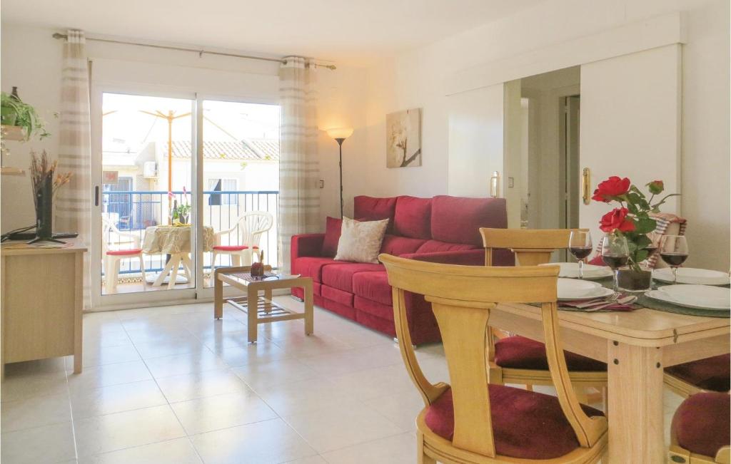 Beautiful Apartment In Torrevieja - 2