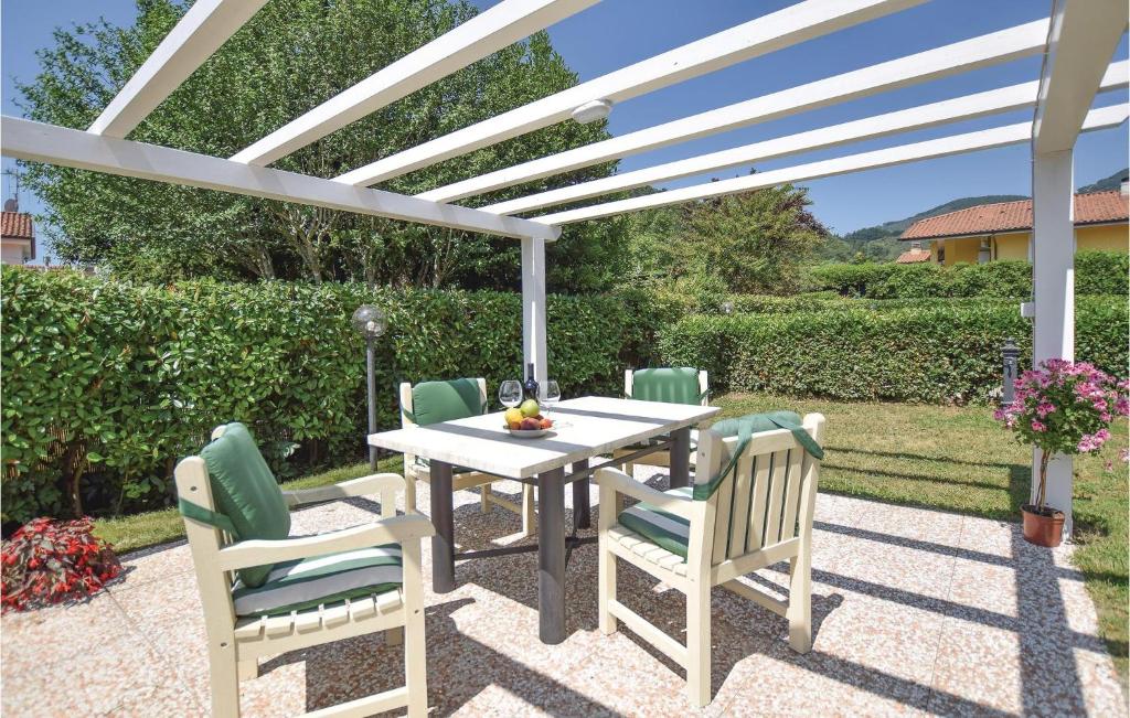 Cozy Home In Camaiore - 2