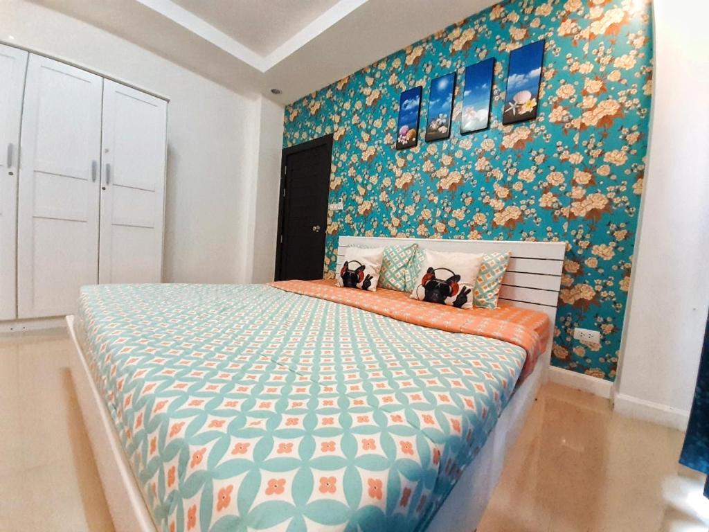 บ้านพาขวัญ พูลวิลล่า หัวหิน - 2 ห้องนอน (สระส่วนตัว คาราโอเกะ ไฟเธค ปิ้งย่าง 4-12 คน) photo