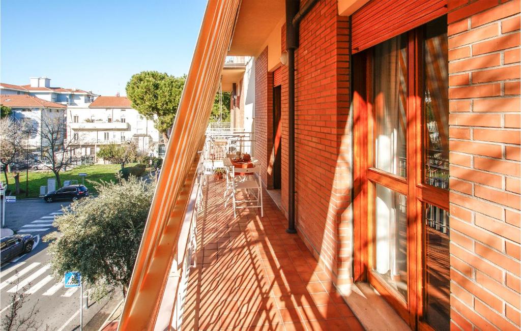 Lovely Apartment In Rimini With Kitchen - 2