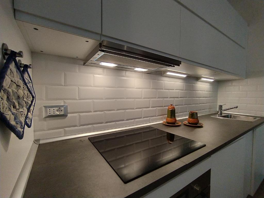 Rosanna House - 4