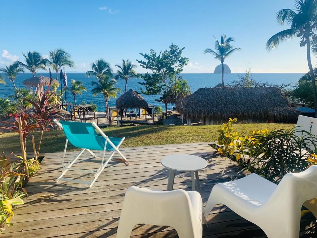 Studio Ti Joyau, vue mer, piscine, classé Tourisme 4 étoiles, Le Diamant