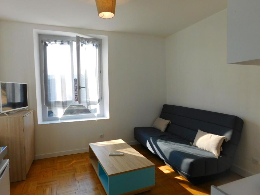 Appartement situé en centre ville de Saint Aignan - 5