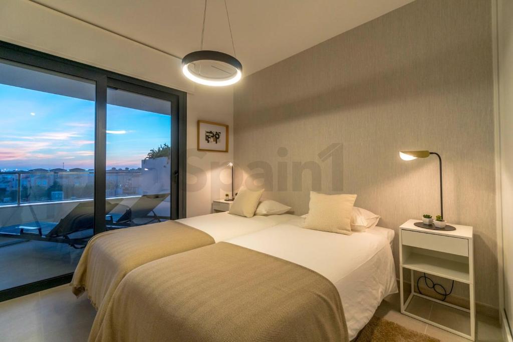 Exclusive apartment in Flamenca Village with gym, sauna, 3 pools - 600 m from the beach - 5