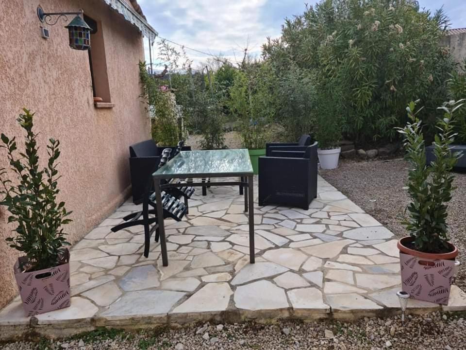 Studio climatisé dans villa calme à 15km de Cannes - 1