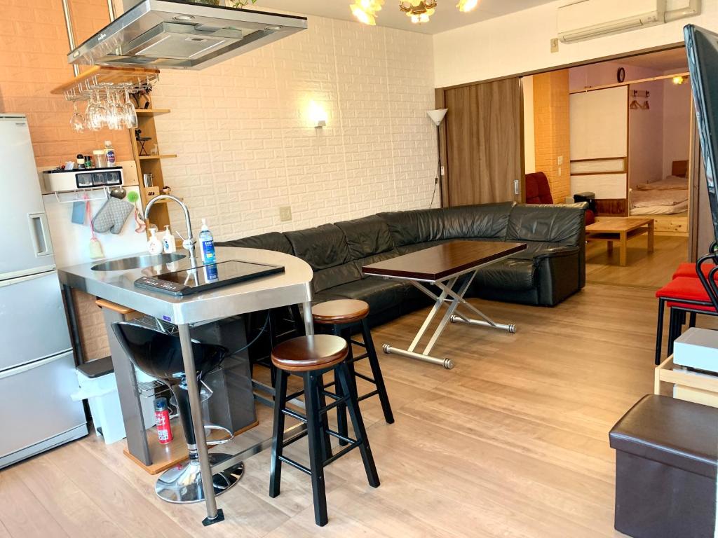 YokohamaKannai HouseBar — Hotel in Yokohama