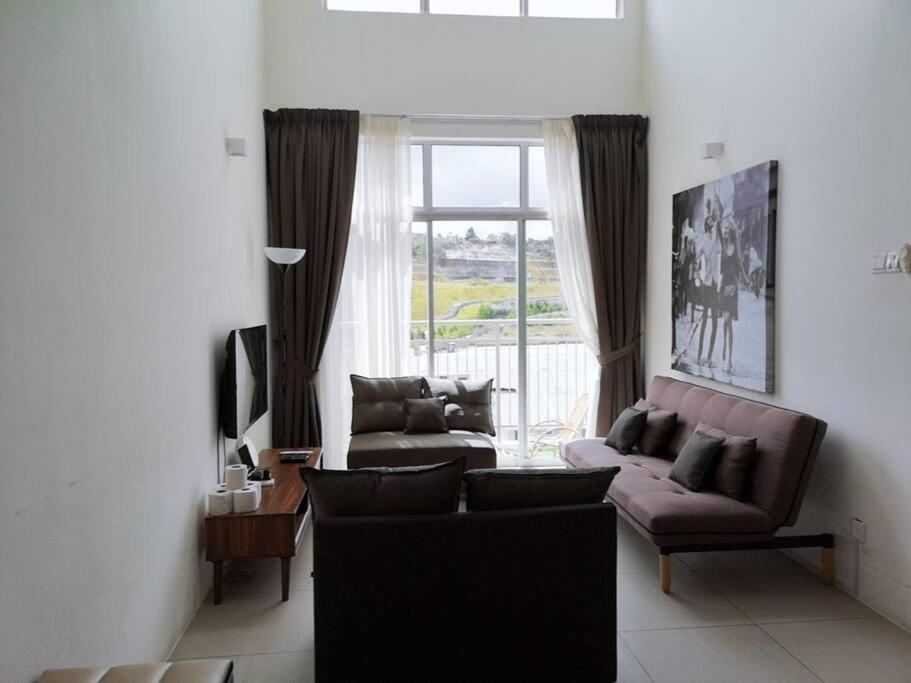 Natural Homestay@ Golden Hill (night market, Wifi)