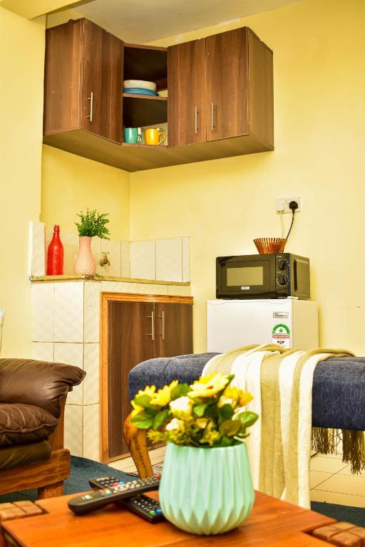Studio Apt Milimani - Fast Wifi & Secure Parking photo