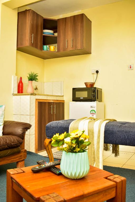 Studio Apt Milimani - Fast Wifi & Secure Parking photo