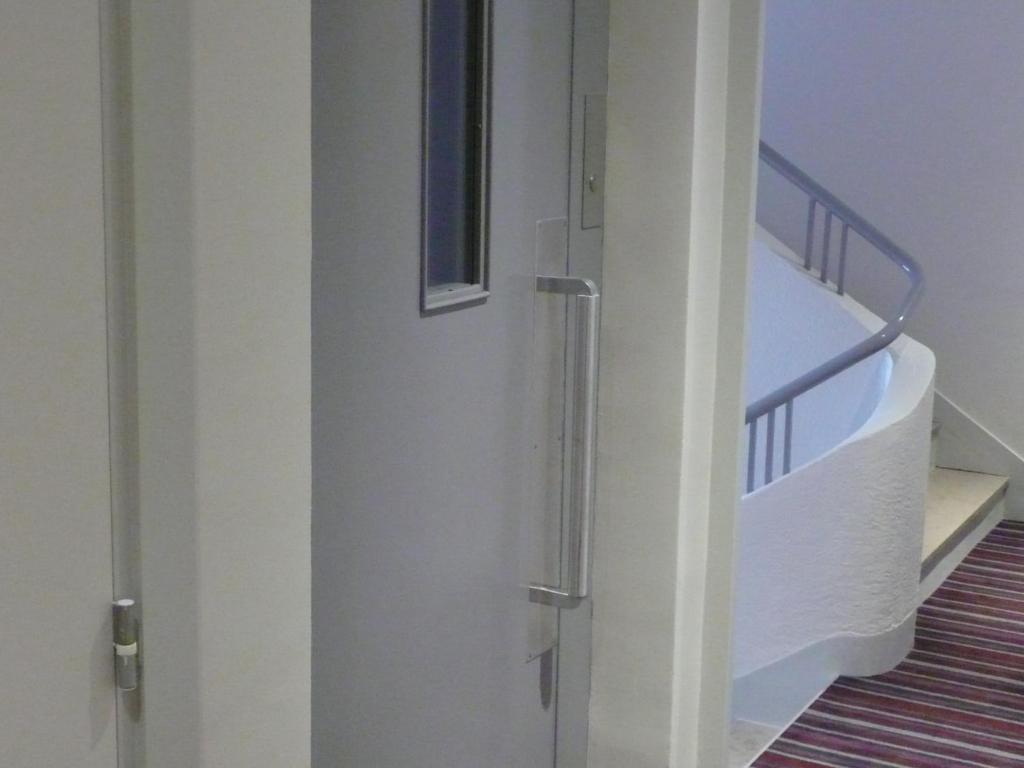 Hotel cardinal photo