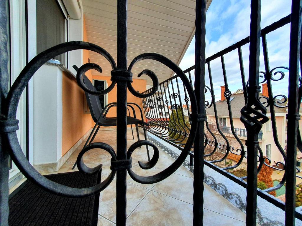 Balcony/terrace, Eva Panzio in Sarvar