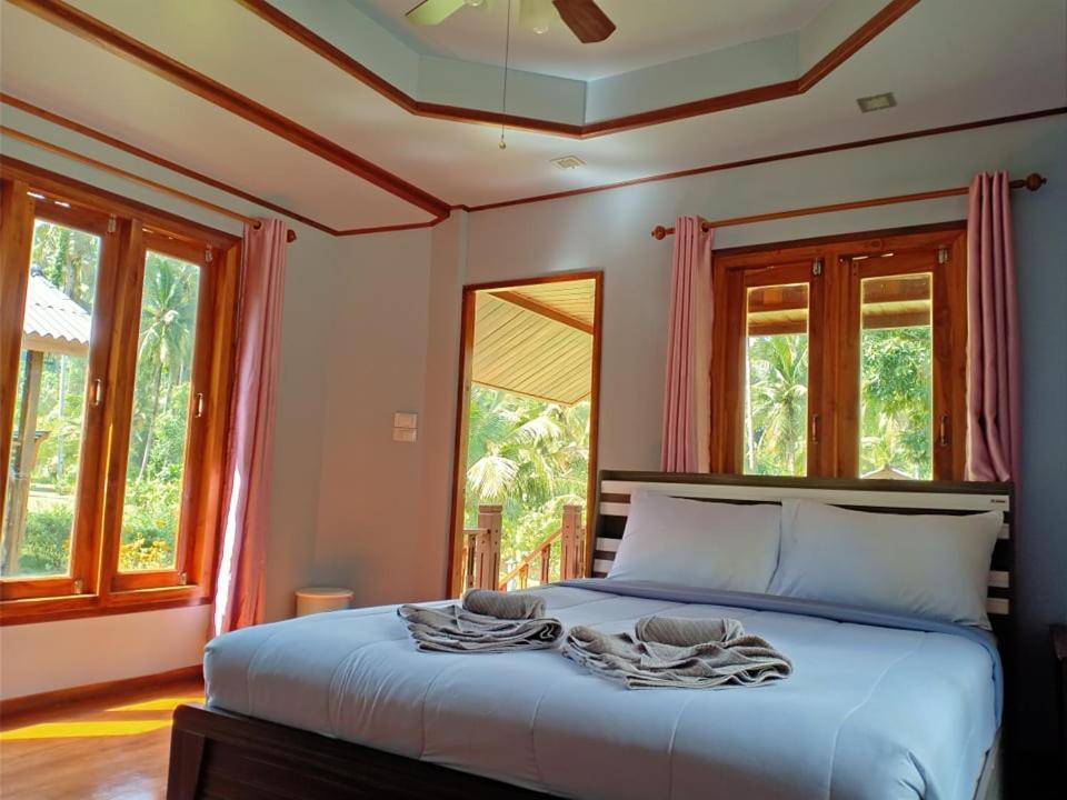 Walk in homestay photo